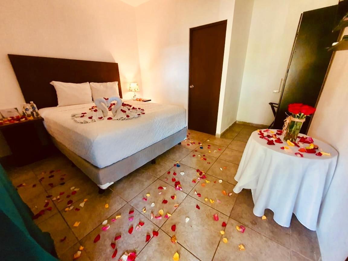 Hotel Jardin De Las Marias Сучитото Экстерьер фото